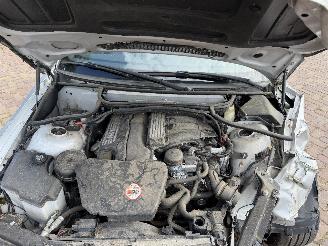 BMW 3-serie Cabrio 318Ci picture 22
