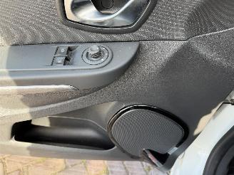 Renault Clio 0.9 TCe ECO Night&Day picture 12