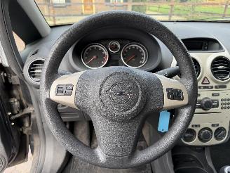 Opel Corsa 1.4-16V Enjoy picture 17