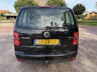 Volkswagen Touran 1.4 TSI Optive picture 7