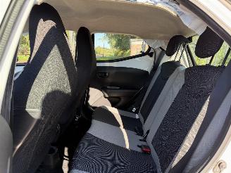 Toyota Aygo 1.0 VVT-i x-play picture 10