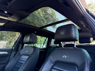 Volkswagen Passat Variant 2.0 TDI Connected Series Plus picture 17