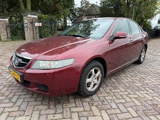  Honda Accord 2.0i Comfort 2003/10