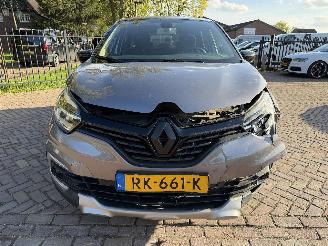 Renault Captur 0.9 TCe Intens picture 2