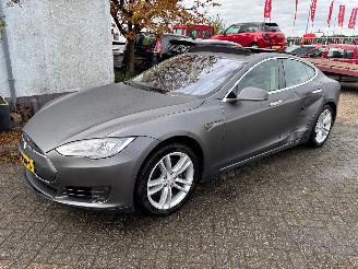 Voiture accidenté Tesla Model S P70 2016/3