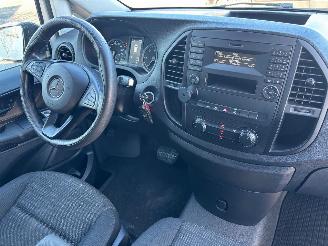 Mercedes Vito 114cdi RWD 3-pers picture 7