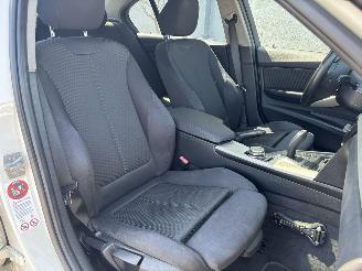 BMW 3-serie 320d clima picture 11