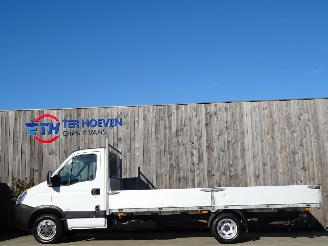 uszkodzony samochody osobowe Iveco Daily 40C12 2.3 HPi Open Laadbak 4,75M 85KW Euro 4 2007/8