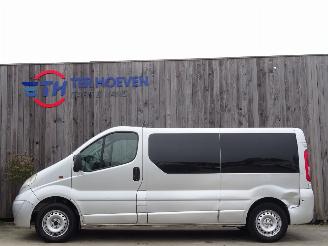 Auto incidentate Opel Vivaro 2.5 CDTi Lang Dubbele Cabine Motor niet 100% 107KW Euro 4 2009/3