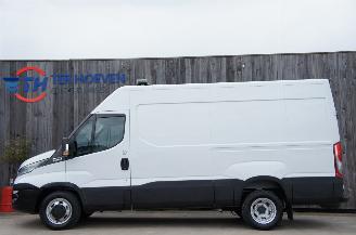 uszkodzony samochody osobowe Iveco Daily 35C14 2.3 HPi L3H2 Airco Cruise Automaat 100KW Euro 6 2018/2