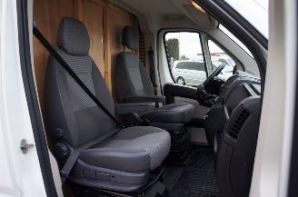 Peugeot Boxer 2.2 HDi L2H2 Camper! Airco Cruise Trekhaak 96KW Euro 5 picture 17