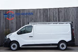 škoda osobní automobily Opel Vivaro 1.6 CDTi Lang Airco Navi Cruise Trekhaak 88KW Euro 5 2015/10