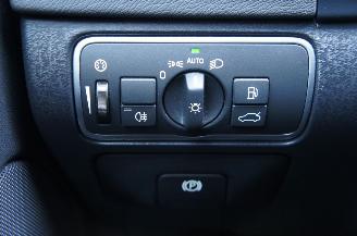 Volvo V-60 2.4 Twin Engine Hybrid D6 AWD Summum Harman Kardon Trekhaak 212KW picture 30