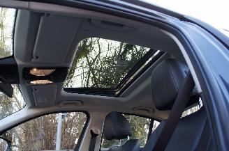 BMW 3-serie 320d Luxury Line Airco Navi Cruise 360° Schuifdak LED 140KW Euro 6 picture 28