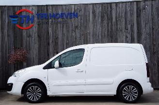 Voiture accidenté Peugeot Partner 1.6 BlueHDi L1H1 Airco Navi Cruise Trekhaak 55KW Euro 6 2017/4