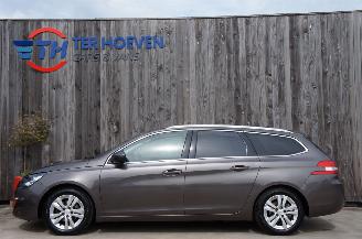  Peugeot 308 SW Active 1.2 Pure Tech Airco Navi Pano Cruise 81KW Euro 6 2015/3