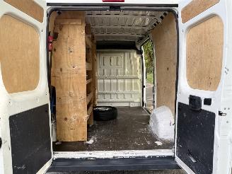 Peugeot Boxer 2.0 BlueHDI L2H2 96kW Klima picture 9