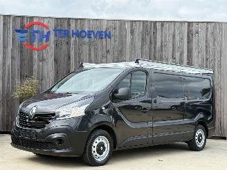 Vaurioauto  commercial vehicles Renault Trafic 1.6 DCi Lang Luxe Klima Navi AHK 2016/12