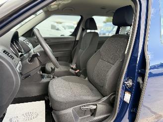 Skoda Yeti 1.2 TSI Active 5-Sitzer AHK Klima 77 kW picture 11