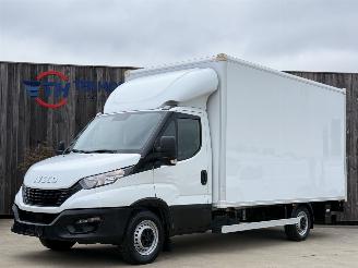 damaged commercial vehicles Iveco Daily 35S14 2.3 Koffer LBW Klima Kamera 2020/9