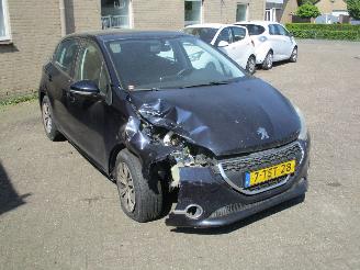 škoda osobní automobily Peugeot 208 1.6 e HDI Blue Lease 2014/4