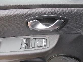 Renault Clio 0.9 TCe Limited Airco NAP picture 18