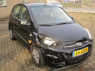 Auto incidentate Hyundai I-10 1.1 i-Drive Cool Airco NAP 2012/2