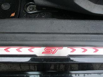 Ford Fiesta 1.6 ST2 picture 16