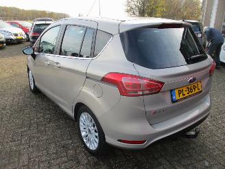 Ford B-Max 1.0 EcoBoost Titanium picture 5