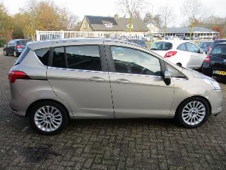 Ford B-Max 1.0 EcoBoost Titanium picture 8