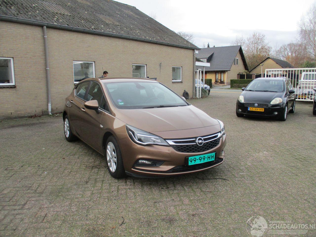 Opel Astra 1.4 Turbo REST BPM 1000 EURO !!!!