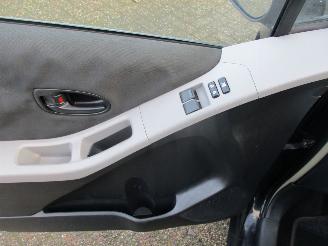 Toyota Yaris 1.3 VVTi Comfort 5drs picture 18