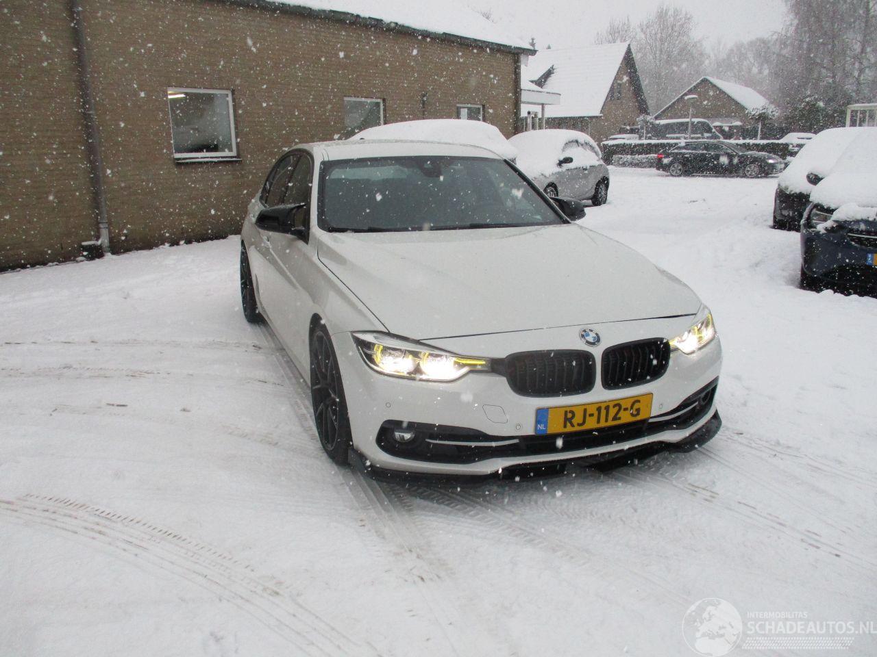 BMW 3-serie 330e LU.l High Executive