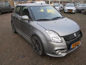 krockskadad bil auto Suzuki Swift 1.3 Comfort Airco NAP 2011/2