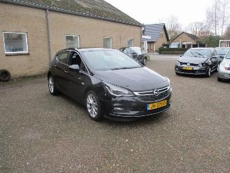 Schadeauto Opel Astra 1.0 Edition Aut NAP 2016/3