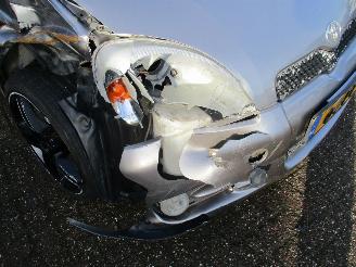 Toyota Yaris 1.5-16V VVT-i Sport picture 12