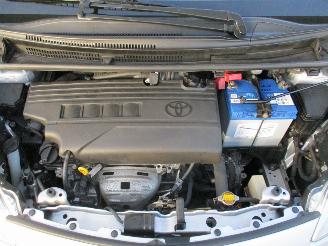 Toyota Verso S 1.3 VVT-i Aspiration Aut Pano picture 38