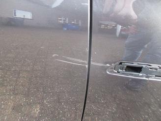 BMW 5-serie 520 I High Executive Touring Aut REST BPM 1000 EURO !!! picture 17