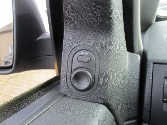 Opel Meriva 1.6--16V Max Cool Aut picture 33