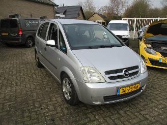 Unfallwagen Opel Meriva 1.6--16V Max Cool Aut 2004/11
