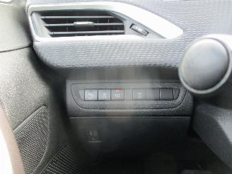 Peugeot 2008 1.2 PureTech Automaat NAP picture 25