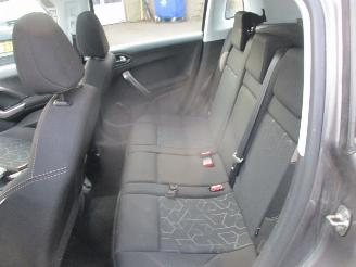 Peugeot 2008 1.2 PureTech Automaat NAP picture 31