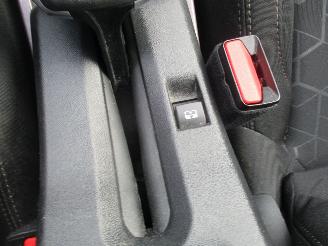 Peugeot 2008 1.2 PureTech Automaat NAP picture 28