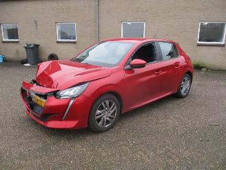 Peugeot 208 1.2 PureTech Allure picture 3