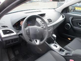 Renault Mégane 2.0 Dynmique Aut NAP picture 16