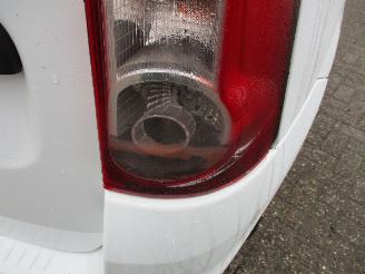 Dacia Logan MCV 1.6 MPI Ambiance picture 11