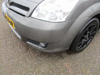 Toyota Corolla-verso 1.8 VVT-i Sol picture 16