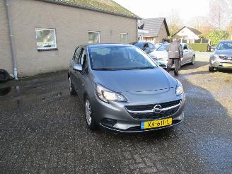 krockskadad bil auto Opel Corsa CORSA E 1.4 Favourite REST BPM €1000,-!!! 2019/3