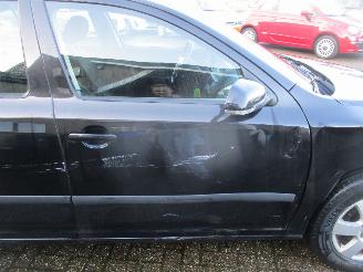 Skoda Octavia 1.6 FSI Elegance picture 11