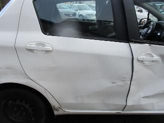 Toyota Yaris 1.0 VVT-i Now picture 10